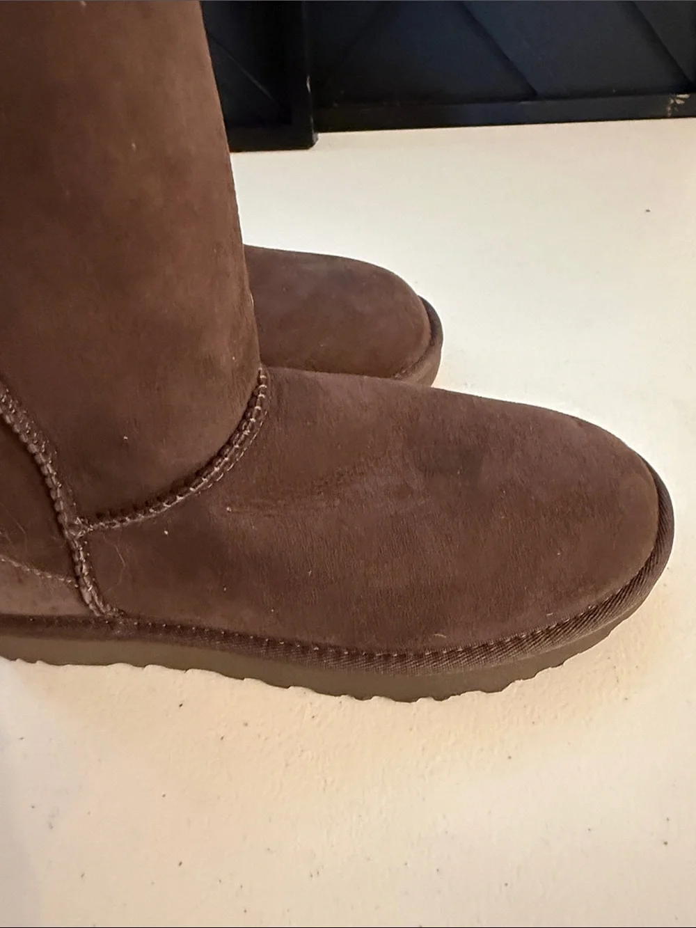UGG Women's Classic Short II Boots Burnt Cedar Suede Mid-Calf Winter Sz 7